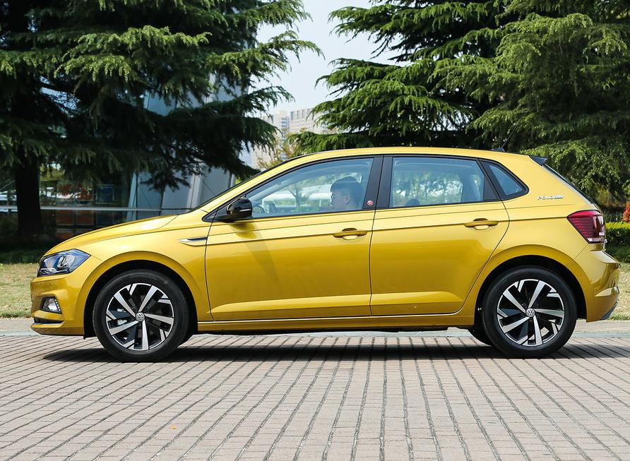 大众菠萝polo2024落地多少钱,polo汽车为什么叫菠萝