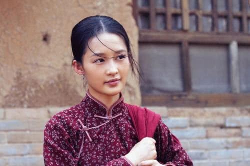 反抗命运的田小娥,一生经历4个男人,为何最后却死于挚爱之手?