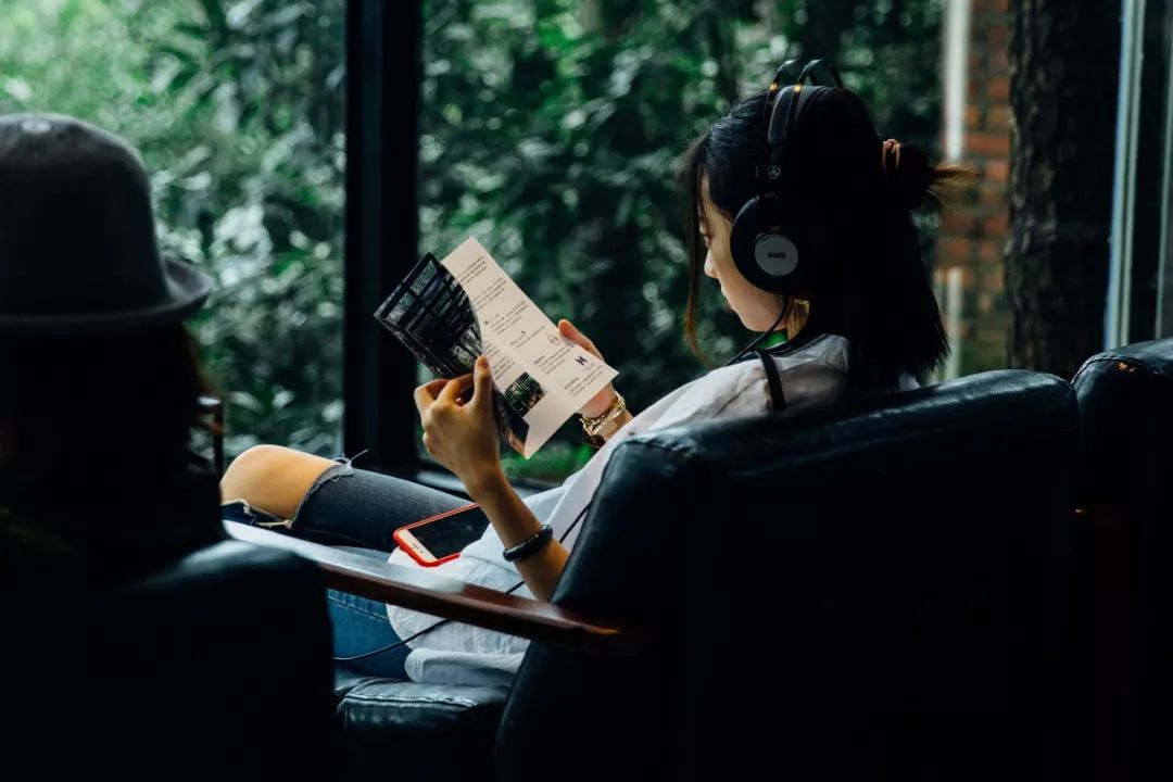 放弃百万年薪隐居深山,放弃30万年薪隐居深山