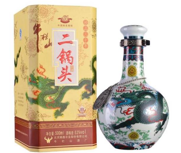 牛栏山二锅头小瓶是纯粮酒么,红星二锅头与牛栏山二锅头哪家好