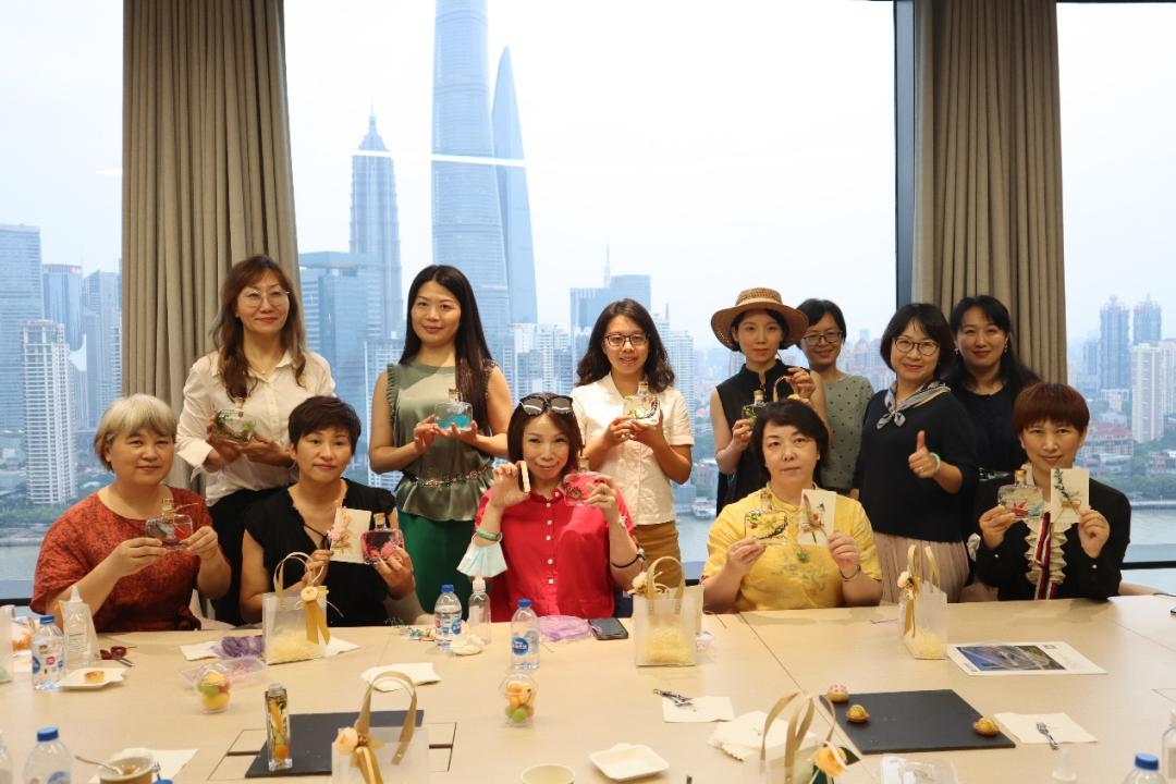 创富营｜18位女性企业家出席“耀财富.外滩私享会”沙龙