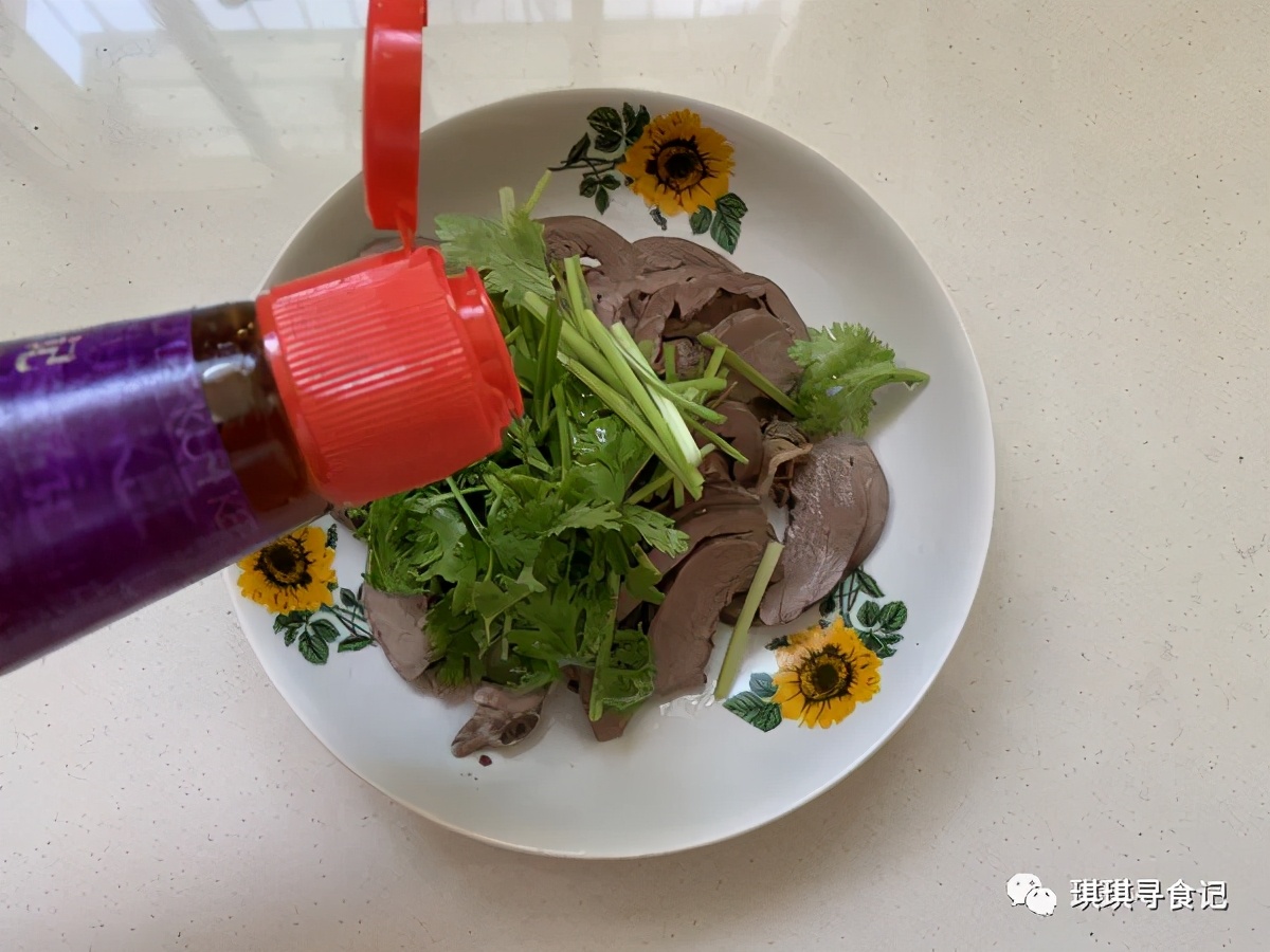 美食炖猪心,美食卤猪心做法