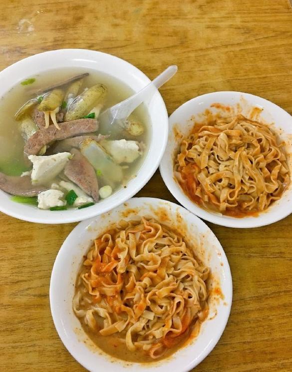 来中山路,别再吃轰炸鱿鱼月亮虾饼了!厦门最地道的小吃藏这里!