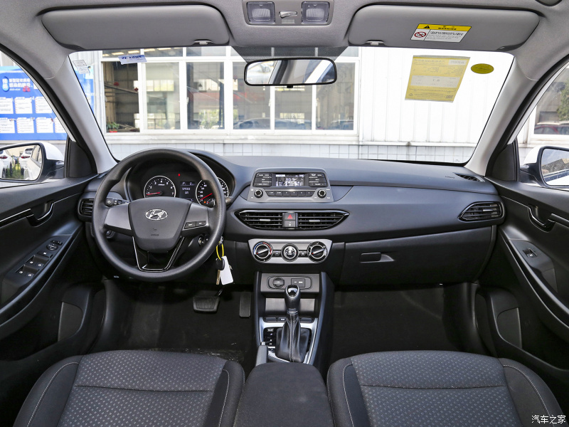 起亚k319款1.5lcvt,起亚k3和悦动哪个更省油