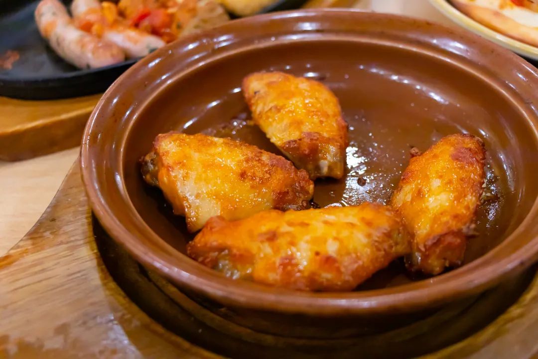 吃过萨莉亚的人，一半都给了“差评”