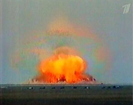 俄美核弹比拼,谁是核武器大国