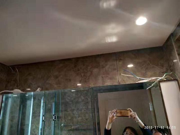 漏水漏成水帘洞,中央空调声音似拖拉机!禹洲滨之江,5000元一平的精装变“惊装”