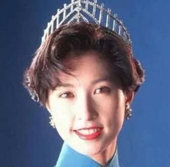 邱淑贞和张曼玉对比照,李嘉欣张曼玉邱淑贞张柏芝