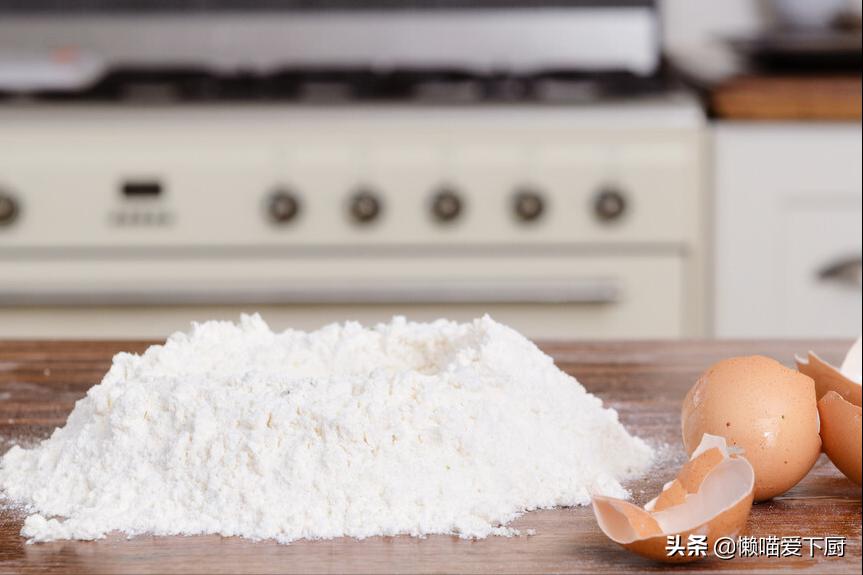 正规面粉鉴别,假面粉怎么辨别真相