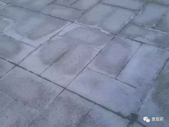 石材反碱和泛碱的区别,室外地面石材泛碱怎么办