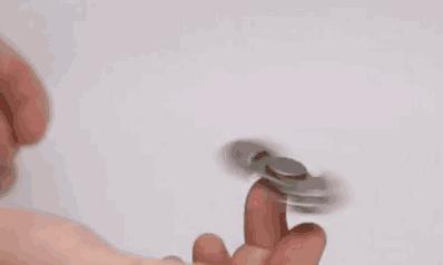 李永乐陀螺仪不倒原理,陀螺仪为什么不动一直往左飘