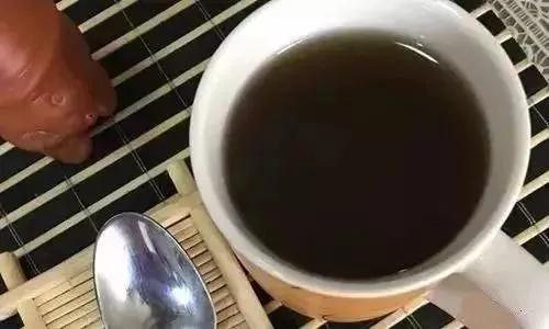 吃姜去不去皮区别还真不小,吃姜到底是去皮还是不去皮