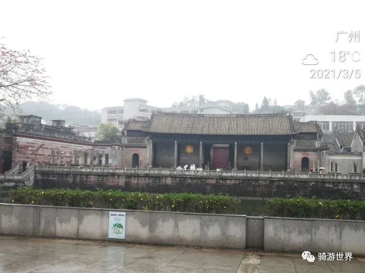 沙湾古镇和岭南印象园哪个好玩,宝墨园岭南印象园与沙湾古镇