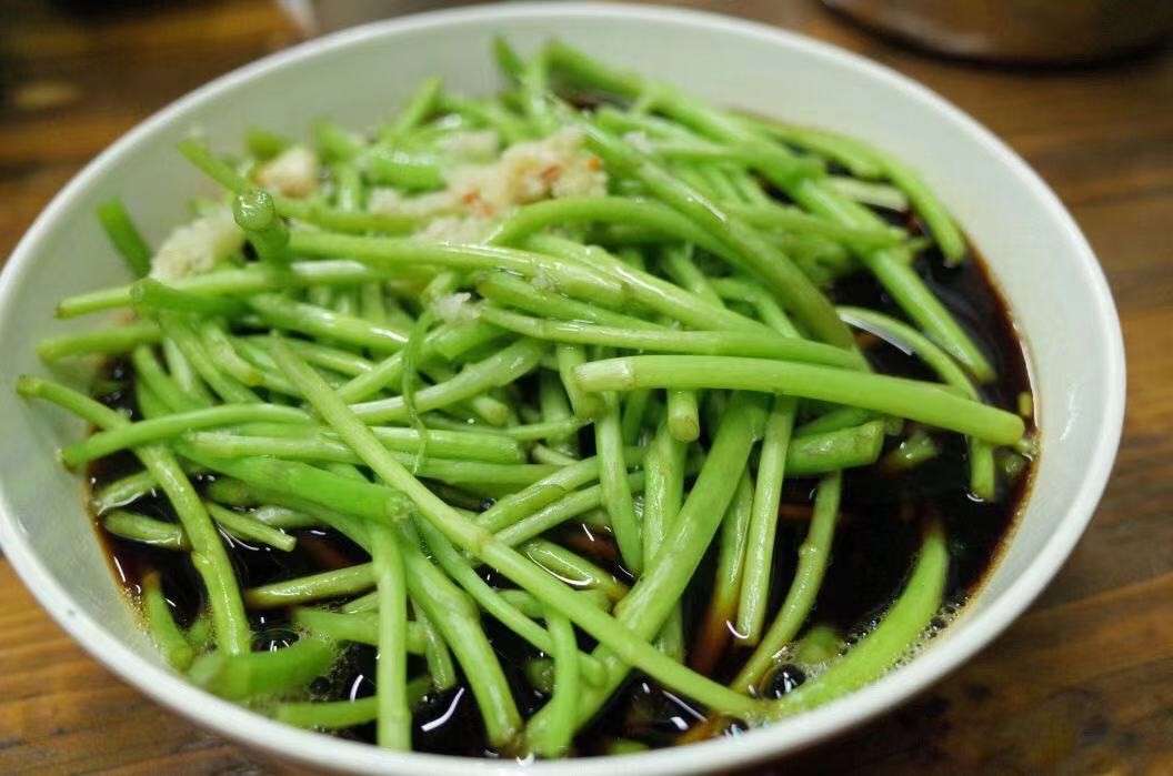 南京大排档为什么要排队,南京开一夜的大排档