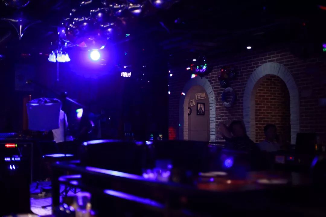 海口浪漫有情调的餐吧,海口最火的音乐餐吧