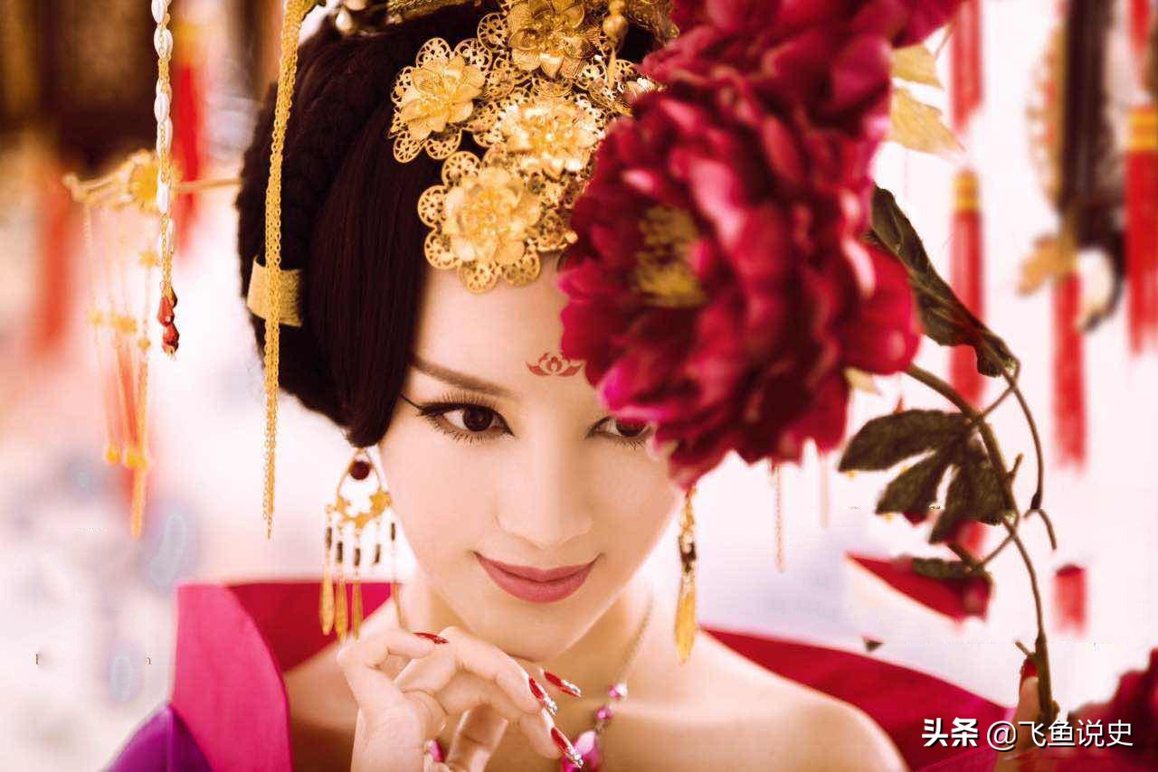 唐玄宗抢了杨玉环后李瑁怎么办,唐玄宗抢走杨玉环视频