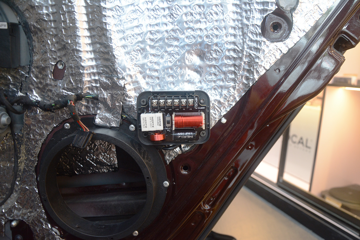 斯柯达速派音响改装多少钱,斯柯达速派汽车改装喇叭