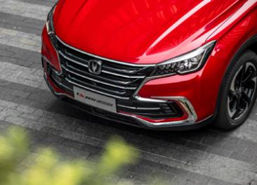 怎样分辨轮胎漏气还是扎了口子,轮胎扎胎会快速漏气吗