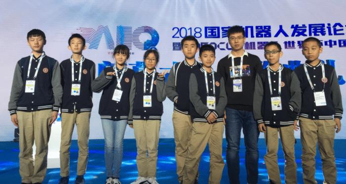 王俊凯重庆八中学校,王俊凯重庆八中高考成绩