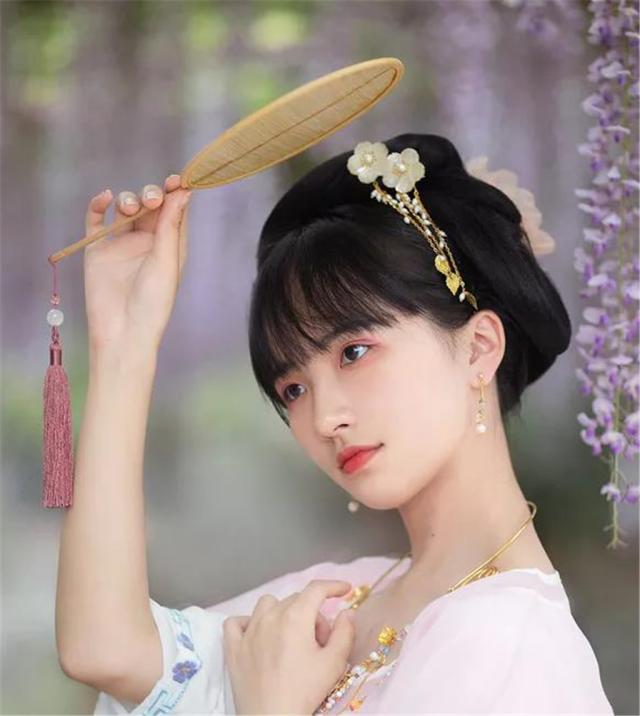 古代穿越重生小说毒医宠妃,小说穿越重生古代医妃独宠俏王爷