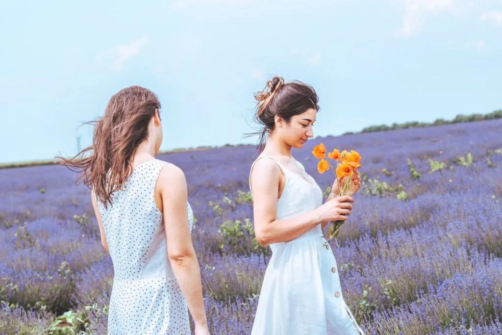 男友说爱我却不肯结婚,男朋友口口声声说爱我却不喜欢我