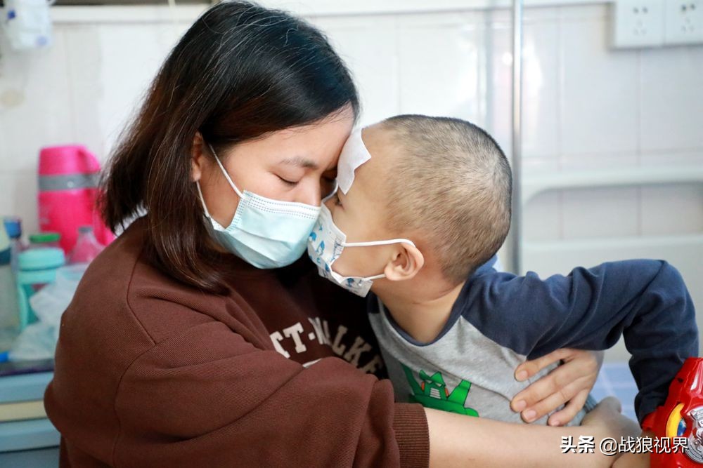 男童骨髓移植,男童捐骨髓救姐姐