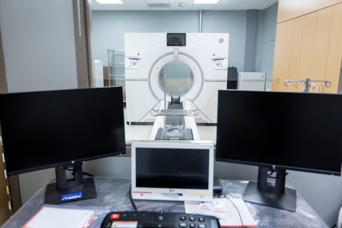 核磁共振仪器为什么这么贵,核磁共振有什么作用和价格