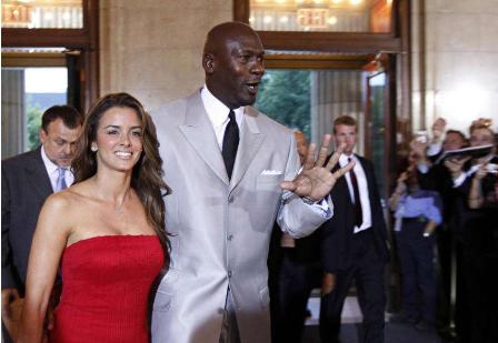 nba巨人喜欢的女人,nba的巨人打球