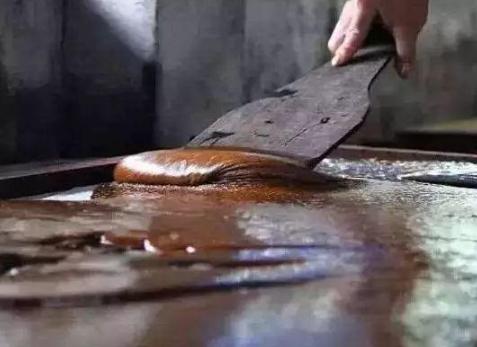 红糖和黑糖什么区别,红糖和黑糖区别是什么