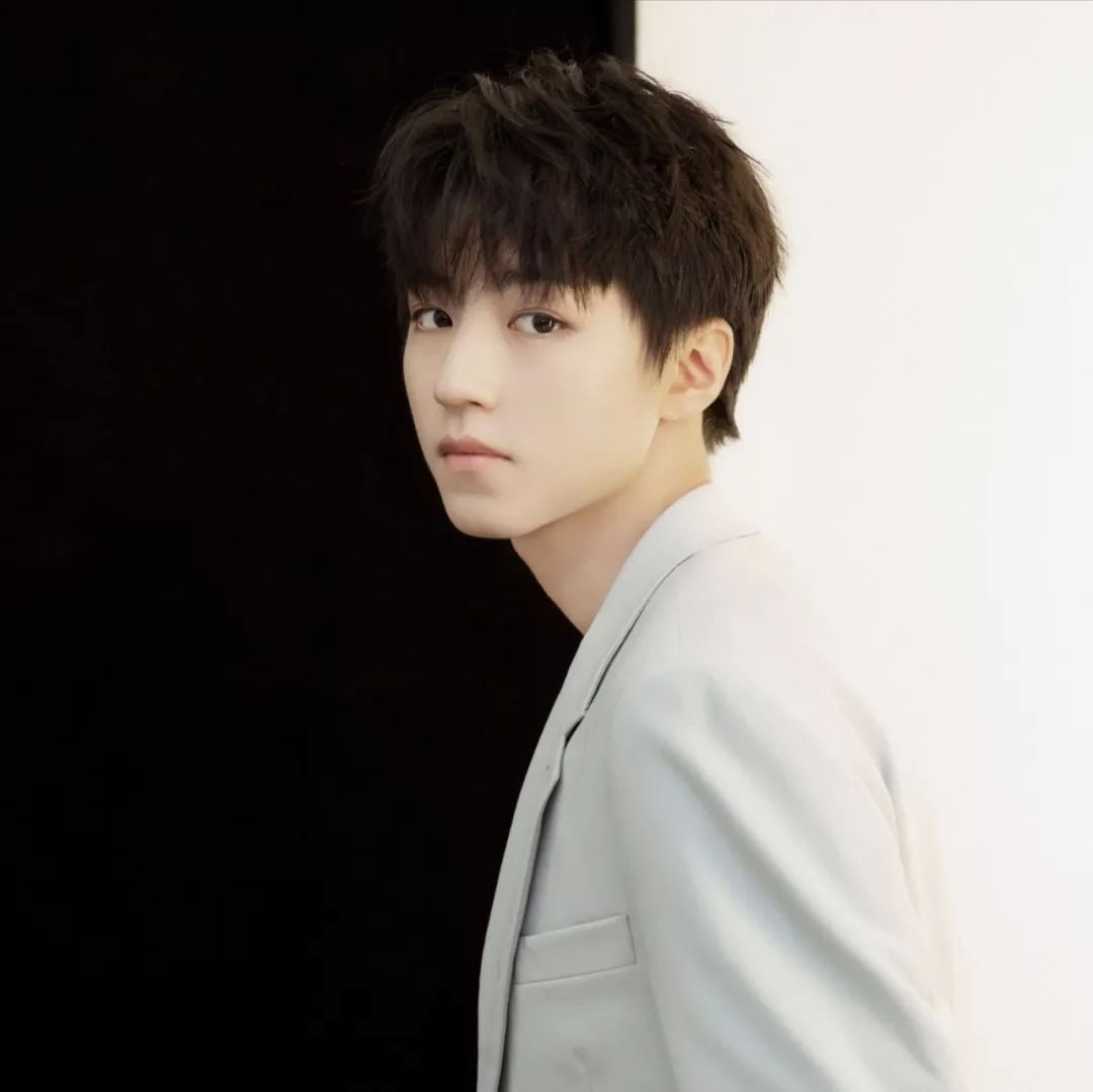 2022最帅的十种男士发型,怎么弄发型更帅一些更阳光一些