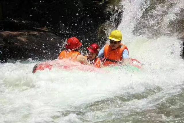 飞行体验千岛湖,千岛湖漂流体验