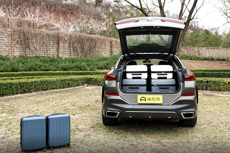 5.3秒破百宝马540i百公里加速测试,2020款宝马x6比x5帅10倍