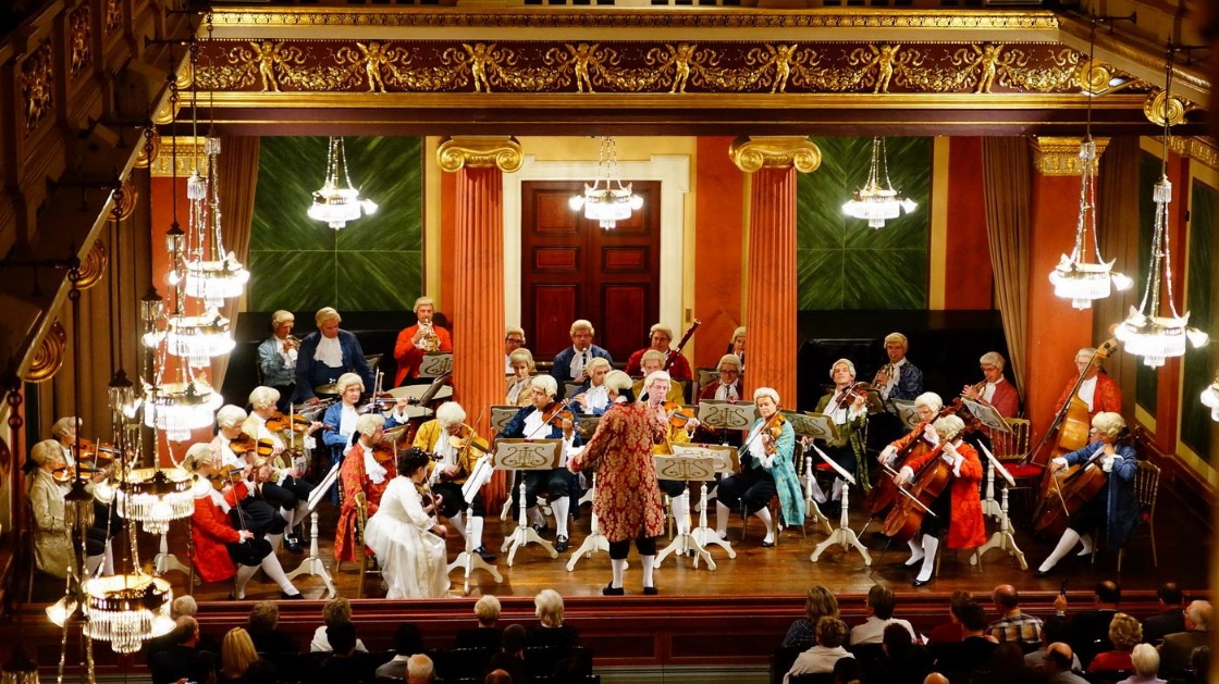 莫扎特为什么只活了35岁,神童莫扎特视频全集