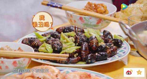 杜海涛沈梦辰吃蚕蛹,杜海涛沈梦辰吃油炸蚕蛹