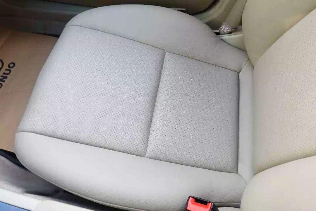 14万买奔驰C，6年只跑2万公里，收藏级