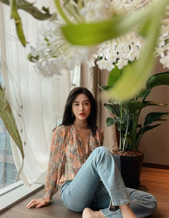 乔欣的迷你包包是什么品牌,乔欣最近有什么剧