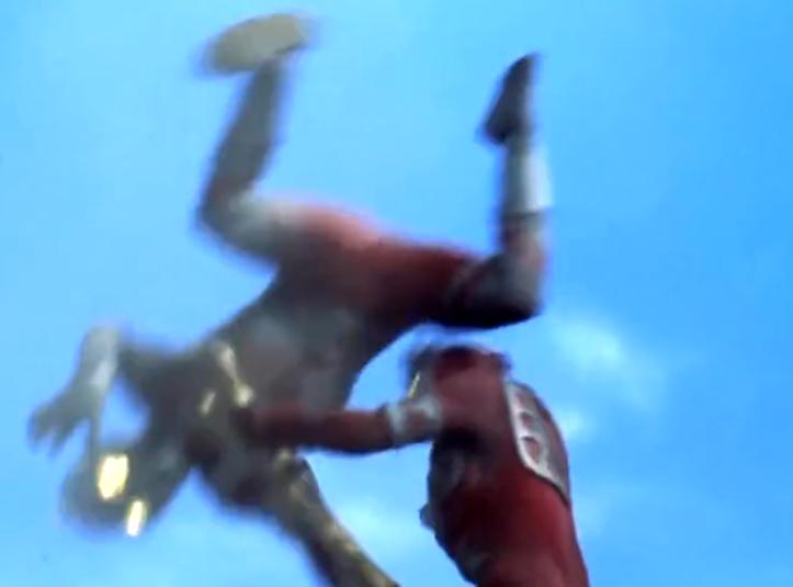 无敌的佐菲到底倒下了几次,佐菲倒下了多少次