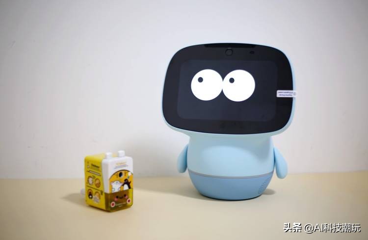聪聪ai智能幼儿早教学习机,聪聪ai陪伴教育机器人开箱篇