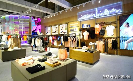 adidas武汉旗舰店,adidas阿迪达斯武汉江汉路