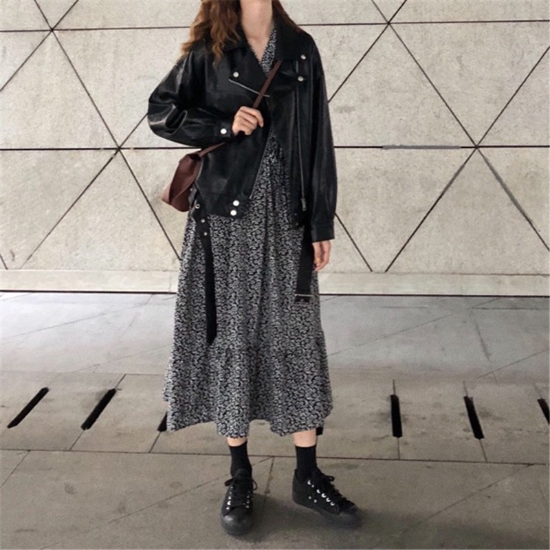 怎么搭都好看！教你碎花裙穿搭的正确模式