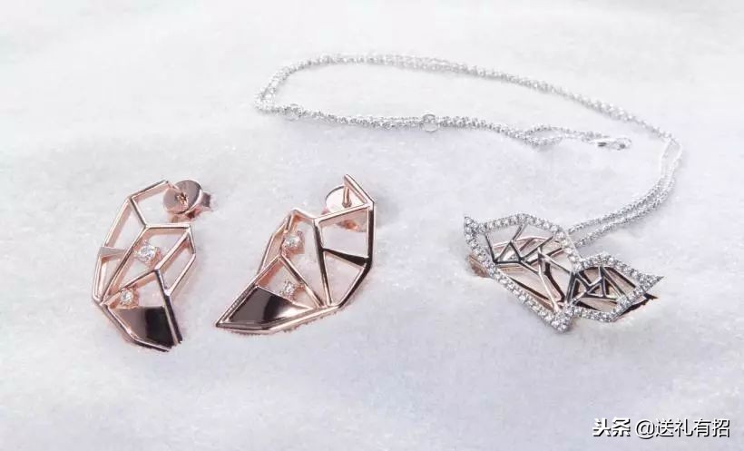 不够漂亮的女生怎么办,那些不漂亮的女人如何活得精彩