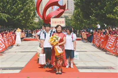 和平区中考升学率,本地区义务教育优质均衡达标率