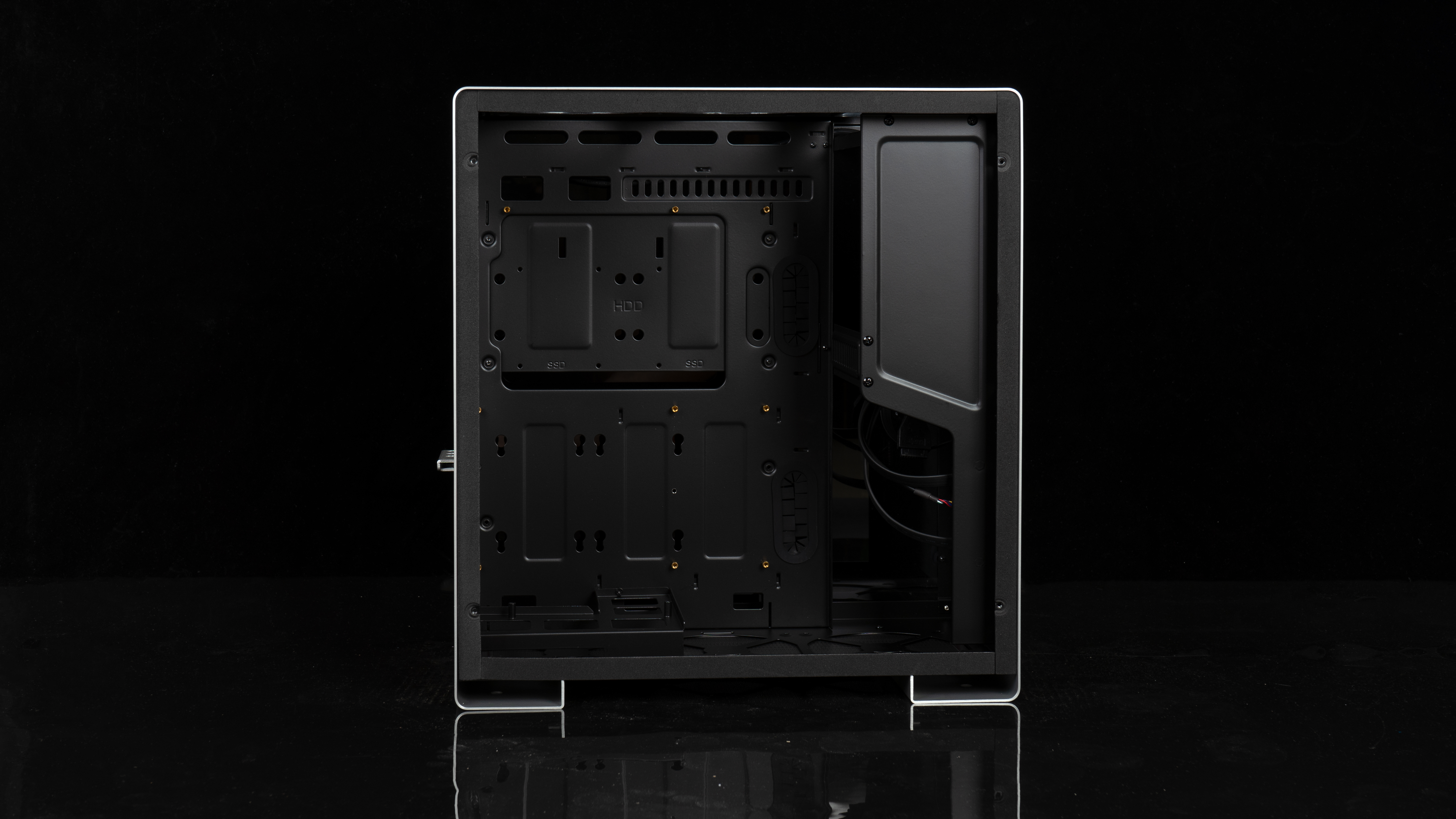 49年入国军?3700X+B550+2070S够用*党**装机