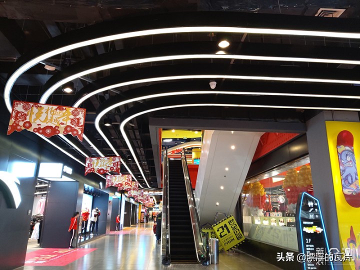 三星galaxya8s参数配置详情,三星a8s有哪些优缺点