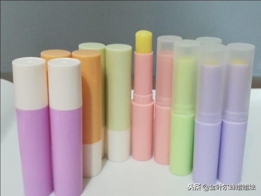 蜂蜡怎么做成唇膏,自制蜂蜡唇膏的危害