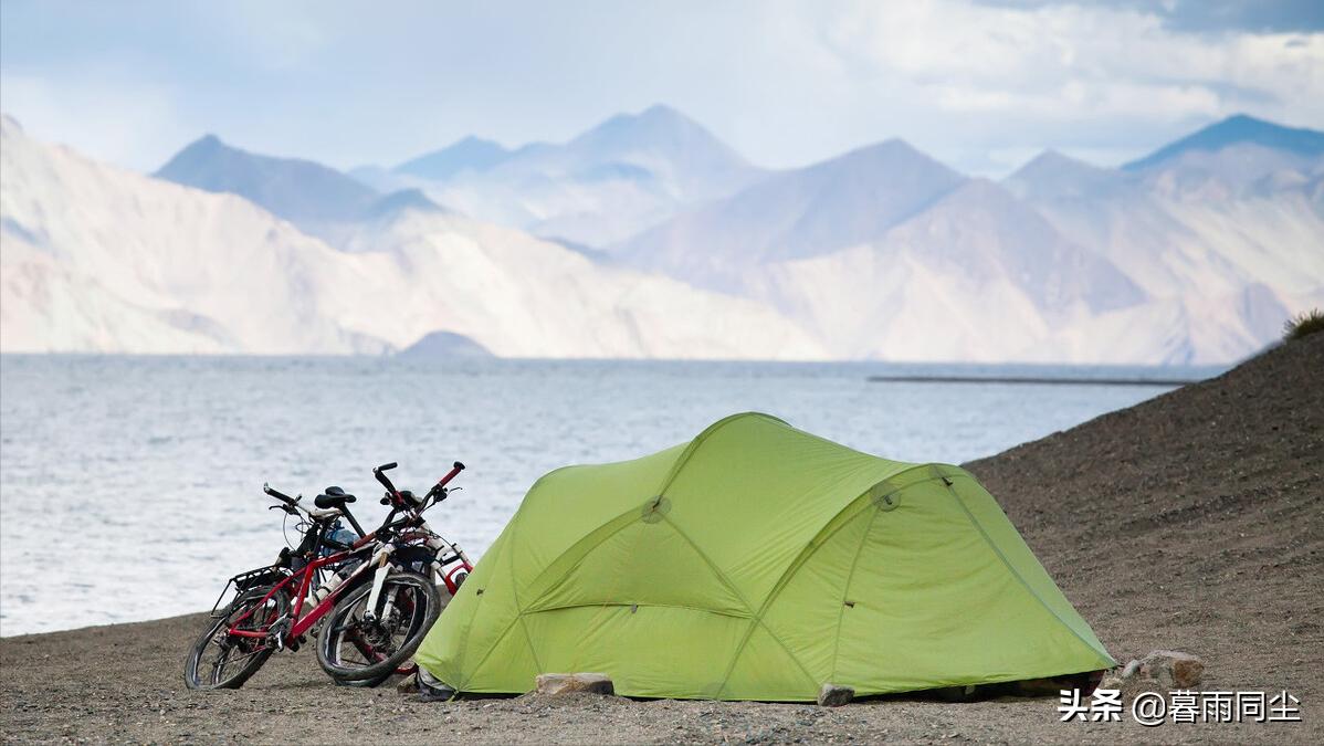 露营帐篷露营时如何防脏,露营帐篷如何去除味道