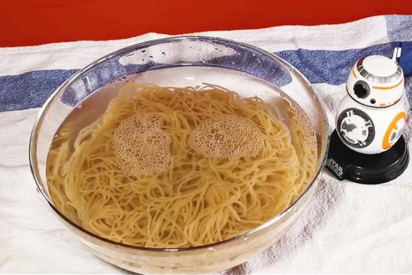 朝鲜冷面正宗做法汤汁配方,朝鲜冷面酸甜口做法