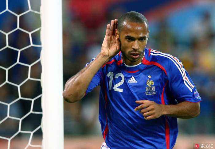 足坛冷门球衣号码,足球巨星小罗