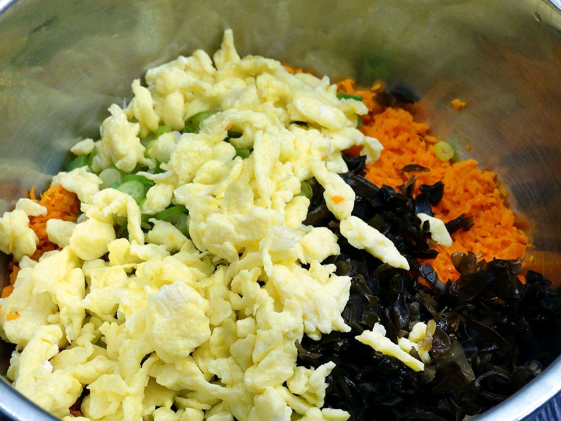 饺子馅加菜太稀了怎么变稠,羊肉饺子馅已经稀了如何变稠