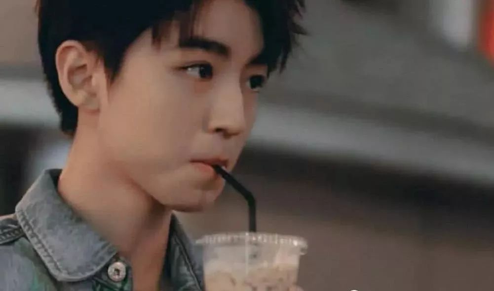 一天一杯奶茶的危害要戒多久,停止喝奶茶身体会发生什么变化